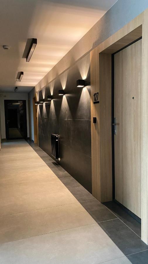 Апартаменти Grey House + Free Parking Вроцлав Екстер'єр фото