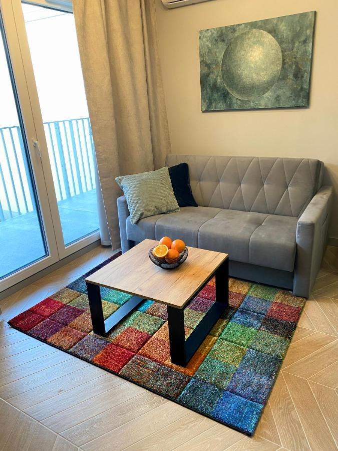 Апартаменти Grey House + Free Parking Вроцлав Екстер'єр фото